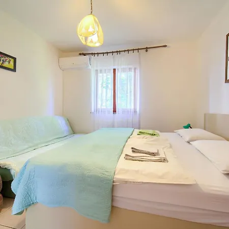Apartment Jurina *