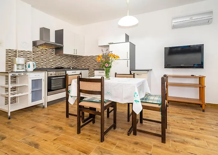 Jurina Apartmán Krk Town